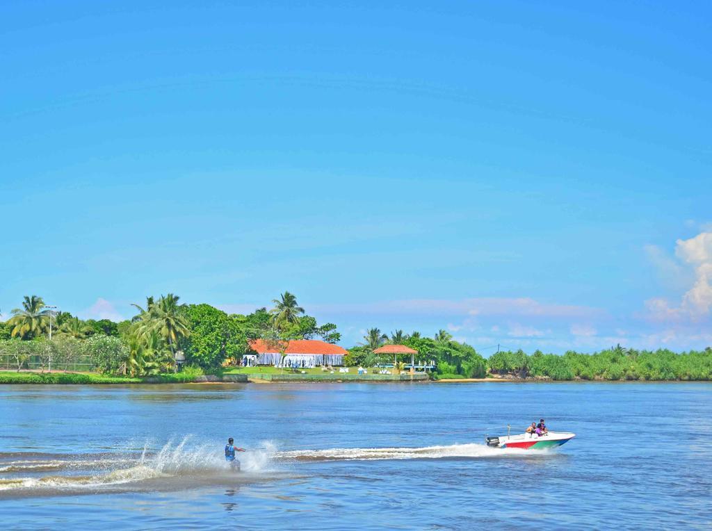 Mihin Villa Bentota Extérieur photo